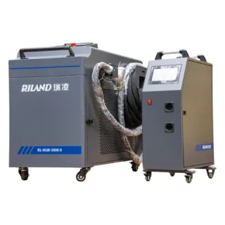 Máy hàn laser Riland RL-HLW-3000 trang bị 4 chức năng Hàn – Cắt – Tẩy Gỉ